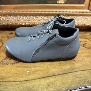 Angel Steps Womens Gray Ankle Boots Sneakers Zip Super Cute Lace Up Size 11 WW